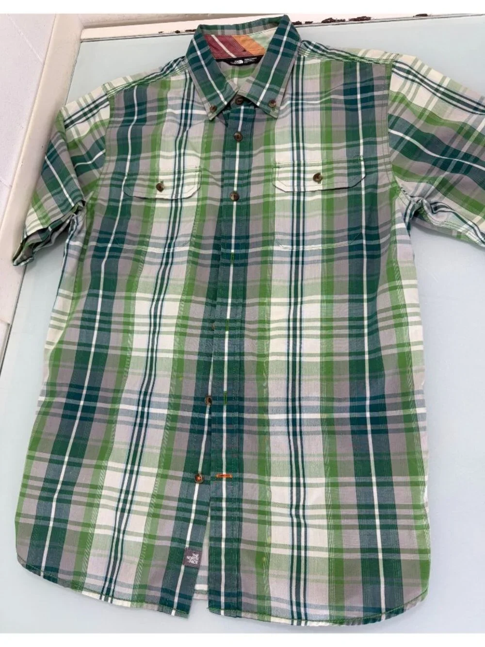 The North Face Shirt Mens Small S Button Down Short Sleeve Outdoor Hiking Work